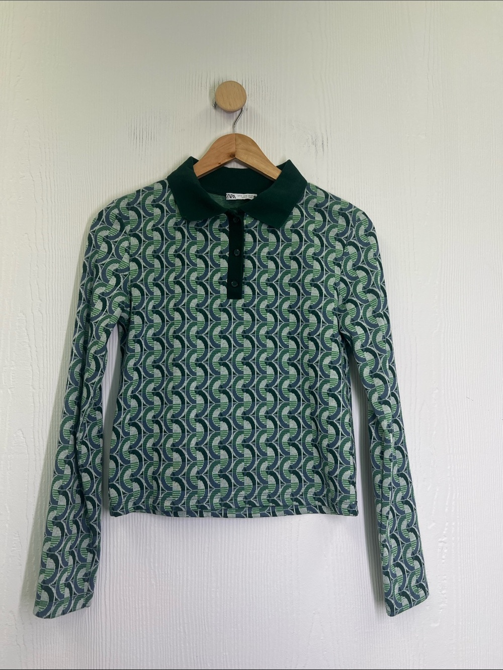 Zara -  Geometric Jacquard Half Button Long Sleeve Fun Blouse Size Medium - Picture 6 of 8